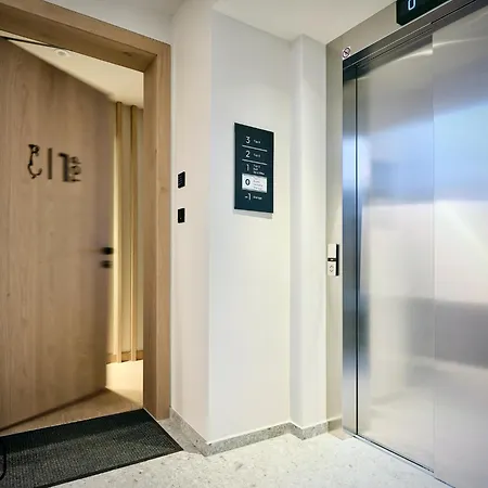 Haus Am Lift - Top1 - Summercard Included - Ski-in Ski-out - 4p Lägenhet Zell am See